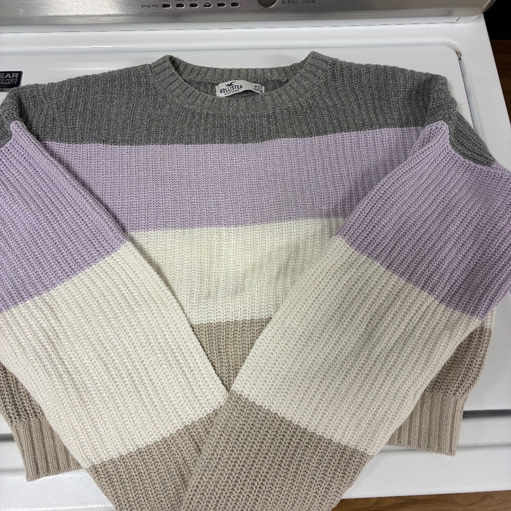 Hollister purple, grey, white and tan sweater
